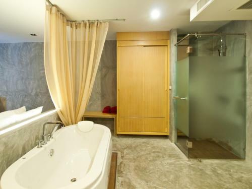 The Now Hotel - Sha Extra Plus