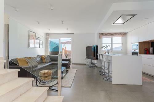 Chalet Con Piscina En Tabaiba By Alterhome