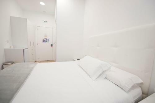 Hostal Pension Md