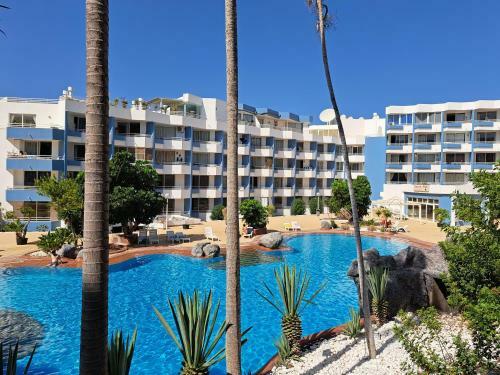 Modern Apartment With Pool In Golf Del Sur