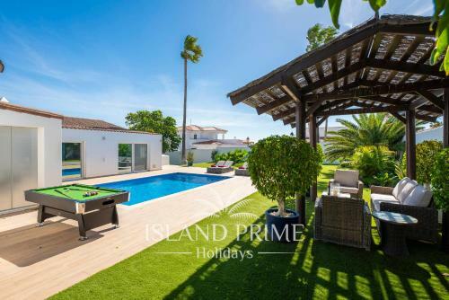 Private Villa In Golf Del Sur