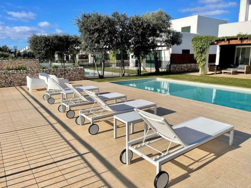 Villa Con Piscina Privada Y AC