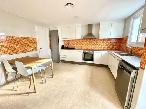 Villa Con Piscina Privada Y AC