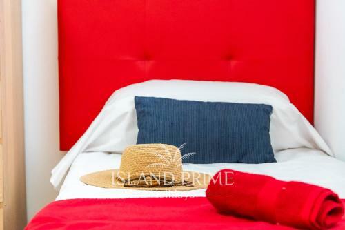 4x Bedrooms Poolside Apartment In Amarilla Golf
