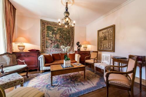 Hotel Ch�teau De La Tour De Puits