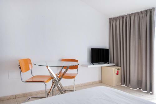 Apartamento The Club - Accommodation - Dining - Events