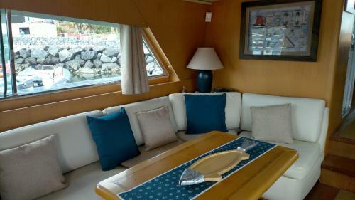 Boat Sirio