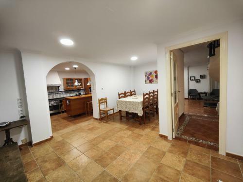 Bungalow Familiar Con Piscina