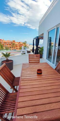 Green Golf Penthouse Apartment - Tenerife South