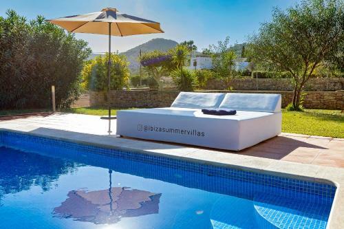 Villa In San Jose Sleeps 10 - Sa Vinya