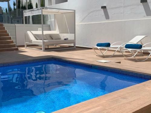5 Bedroom Villa In Cala Vadella