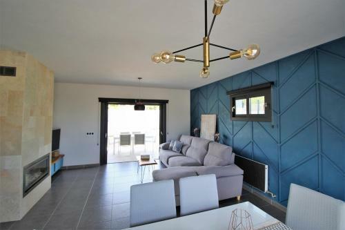 Casa Moderna A 300 Metros De La Playa.