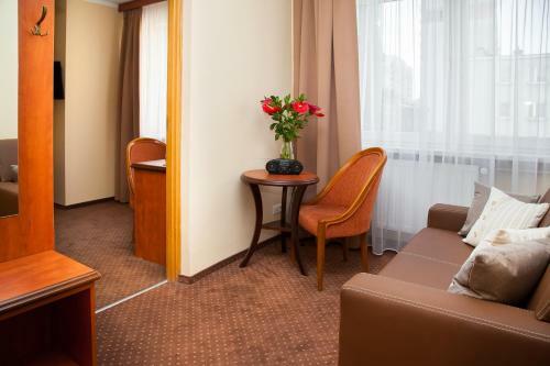 Hostal Za???e
