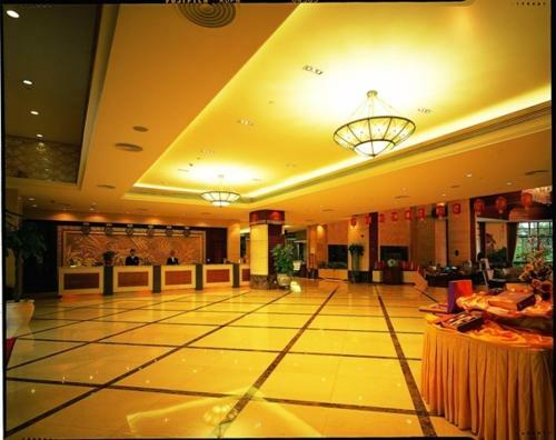 Phoenix Hotel Wuyi