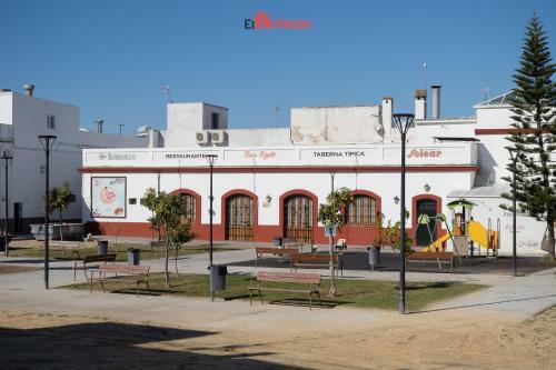 El Anfitri�n - Casa Salmedina