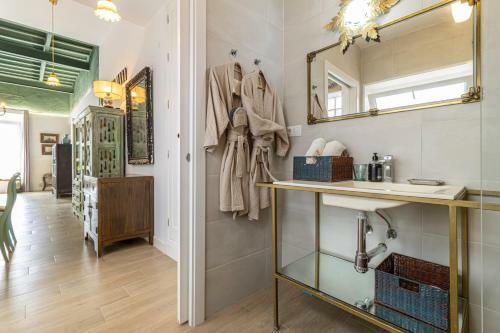 4 Apartamentos Independientes En Casa Palacio