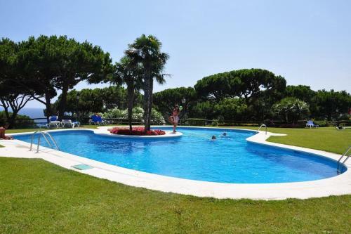 Sea View House With Private Pool And Garden