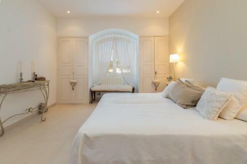 Casa Rossell�