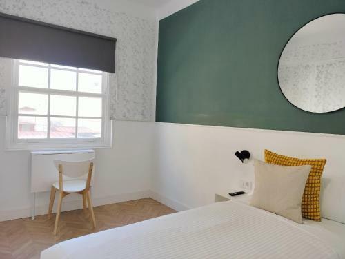 Bed & Breakfast Room27