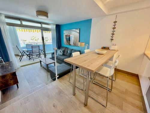 Paraiso Designer Conditioned Apartment With Terrace