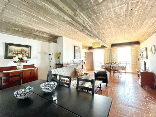 Majestic Villa In Salobre�a With Private Pool