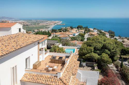 Villa La Colina With Heated Pool And Jacuzzi