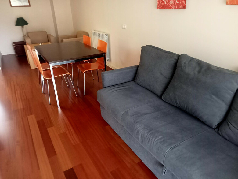 Apartamentos Las Margas Sabi��nigo 3000