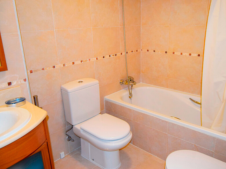 Apartamentos Las Margas Sabi��nigo 3000