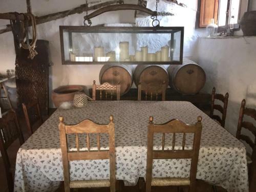 La Casa Amarilla