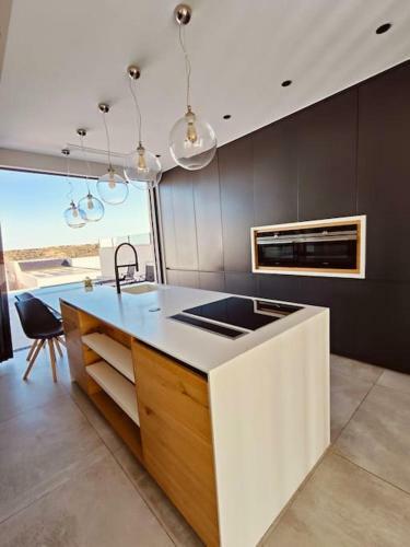 Luxury Bella House Quesada
