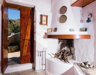 The Traditional Homes Of Crete
