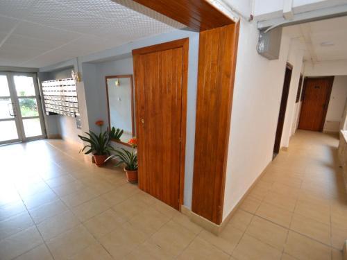 Apartment Flandria-3 By Interhome