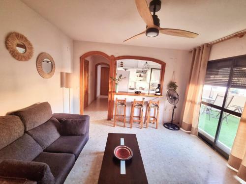 Apartamento En Segunda L�nea De Playa.