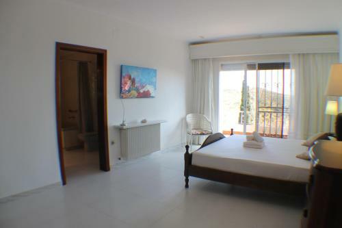 Agi Villa Cibeles