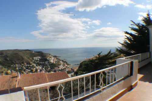 Agi Villa Cibeles