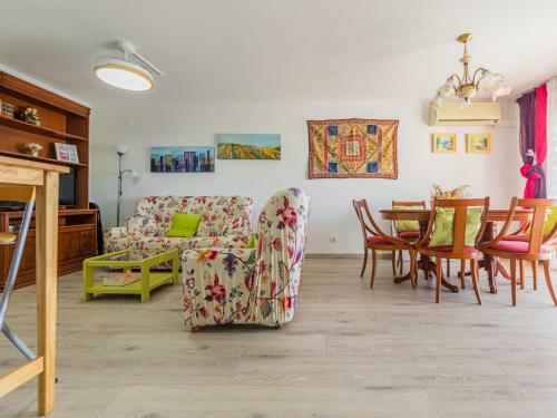 Apartment Aurelia By Interhome