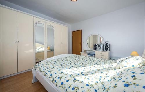 Apartment Martinski I