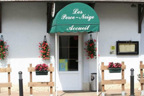 Hotel H�tel Les Perce-neige