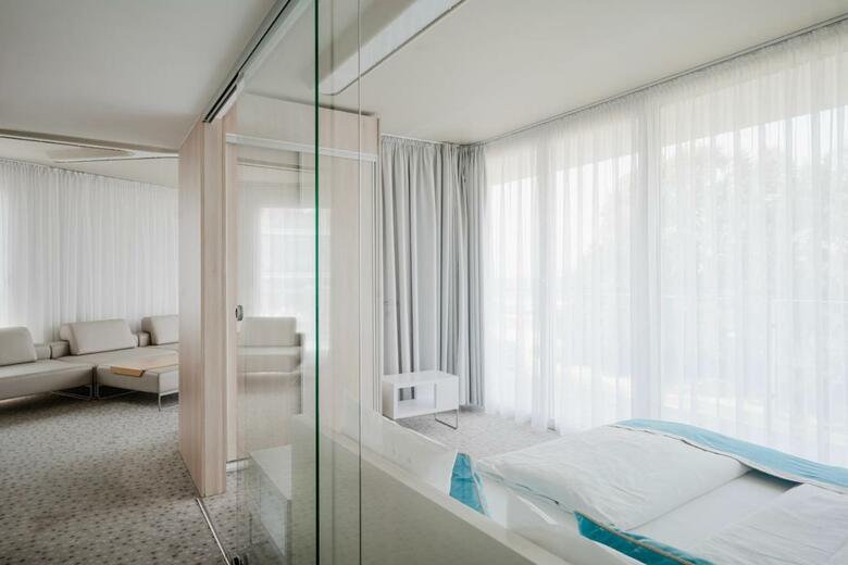 Hotel Ultra Marine