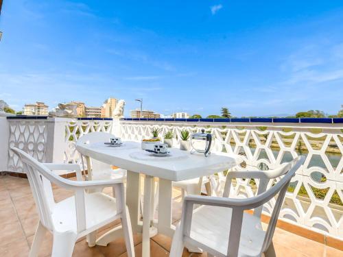 Apartment Clos Des Franquets By Interhome