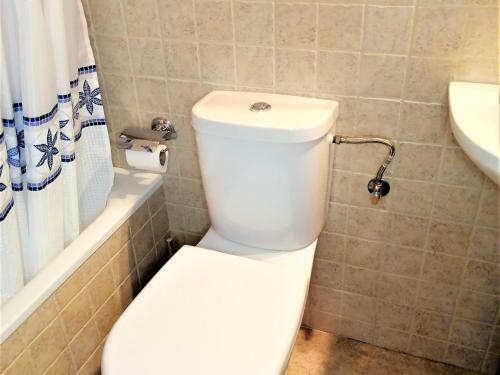 Apartamento Roses, 1 Dormitorio, 4 Personas - Es-258-107