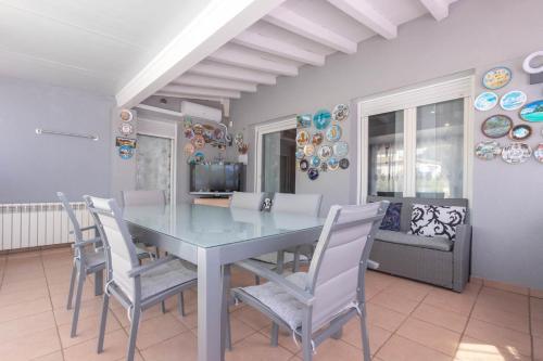 Rnet - Collsacabra - Villa Con Piscina Privada