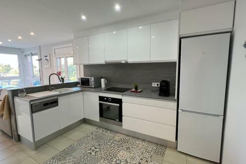 Apartamento Bonito Piso En Canyelles