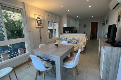 Apartamento Bonito Piso En Canyelles