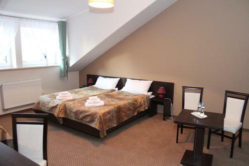 Hotel Pa?ac Paw?owice