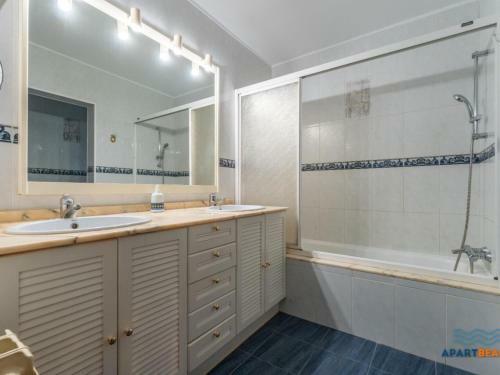 Apartbeach El Pinar Con Piscina Y Barbacoa