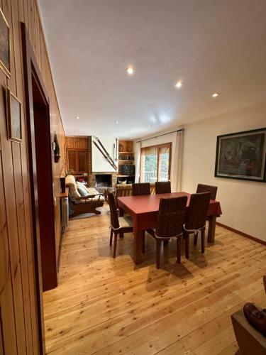 Apartamento Piso Rialp Con Vistas