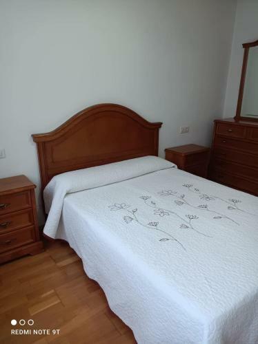 Apartamento de Dos Habitaciones En Quiroga