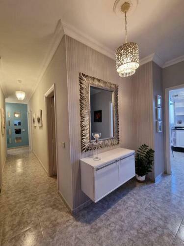 Vintage & Deluxe Apartments