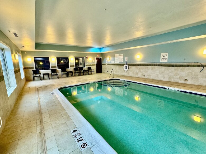 Holiday Inn Express Hotel & Suites Dewitt (syracuse)